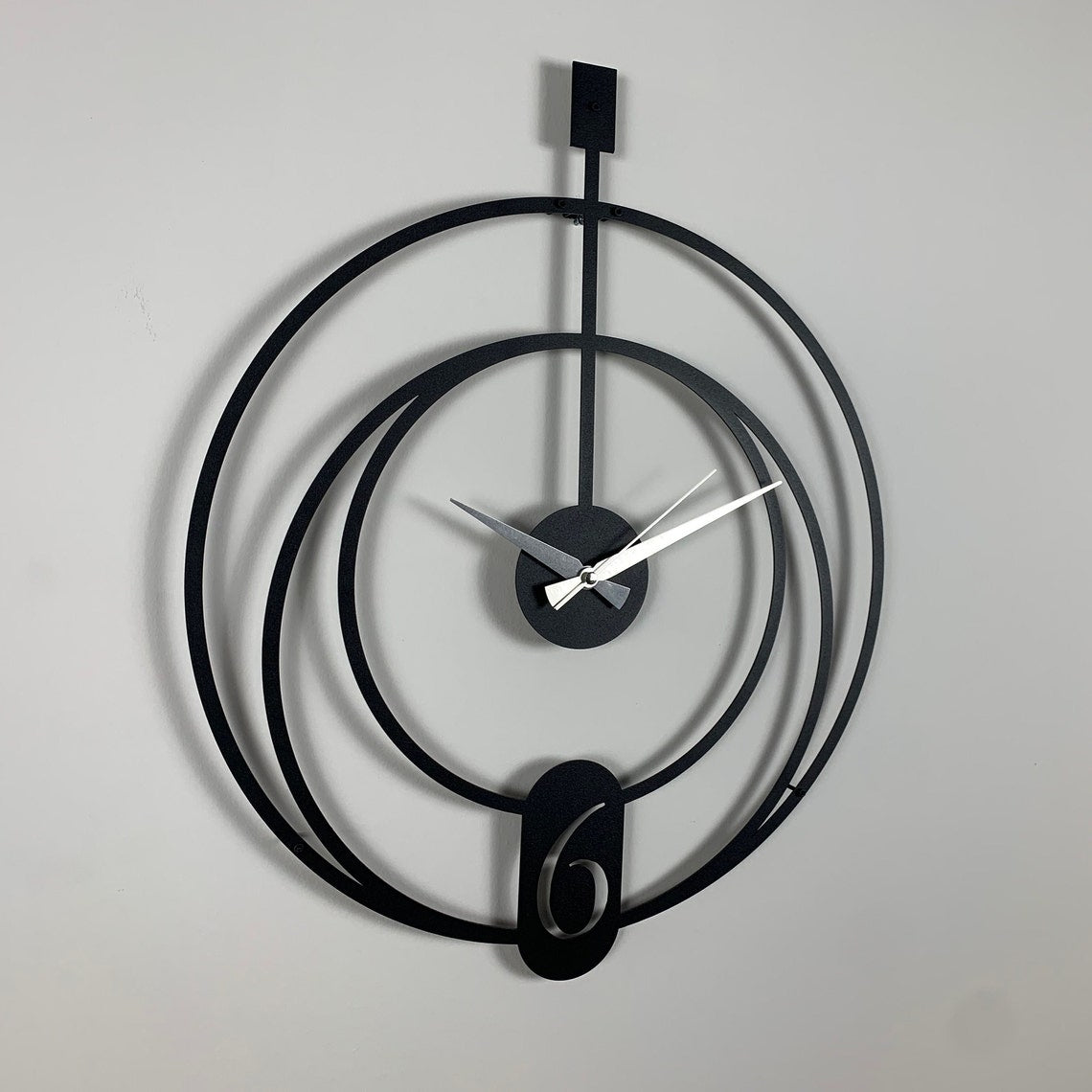 Handicraft Metal Wall Clock for Living Room